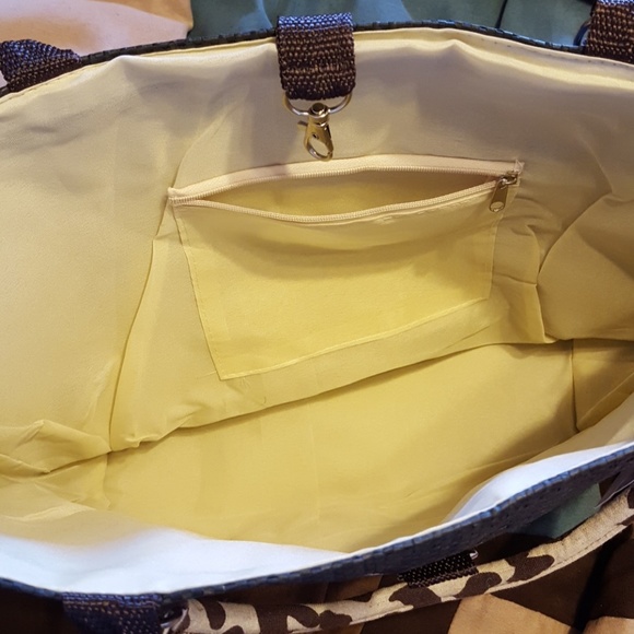 Purse - Picture 4 of 5